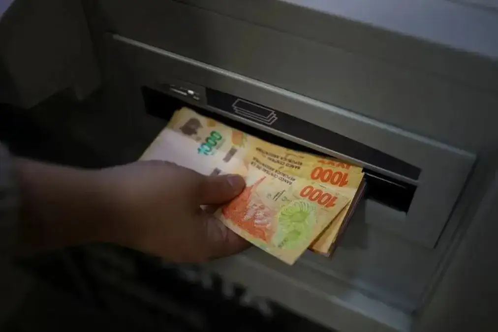 Confirmaron el cronograma de pagos del aguinaldo para empleados y jubilados provinciales