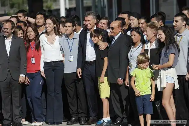 Macri: su gobierno "está comprometido en reducir la inflación"