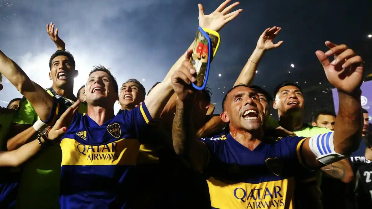 El coronavirus podría dejar a Boca sin dos finales