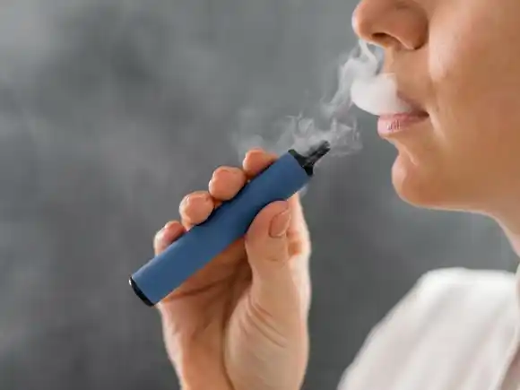 Diputados dio media sanción a una ley que regula el vapeo y actualiza la normativa antitabaco en Santa Fe