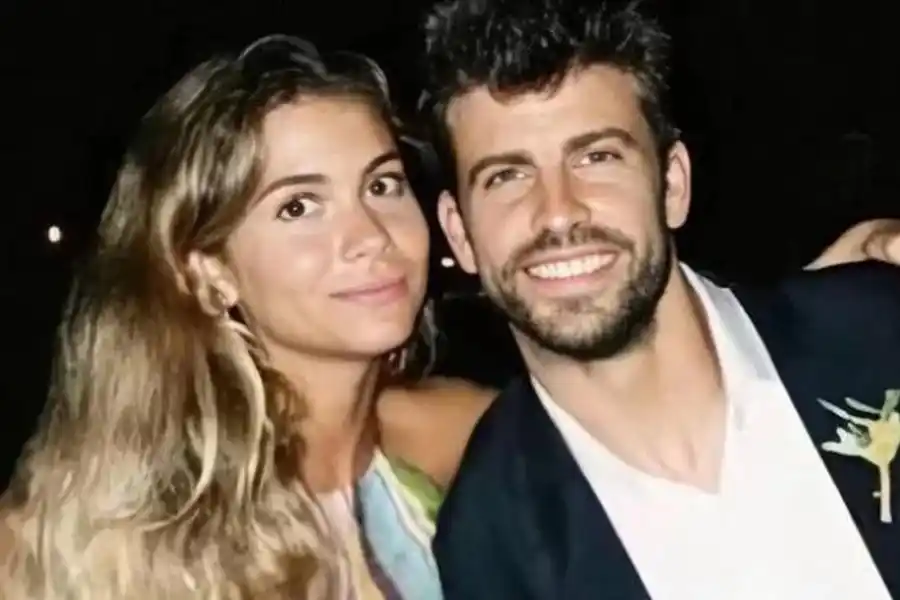 Las fotos de Clara Chía en la mansión que fue de Shakira y Piqué