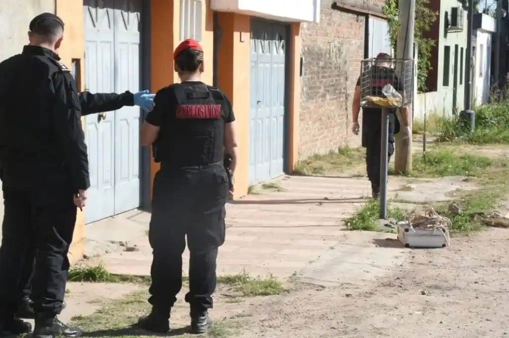 Trabajó la Brigada de Explosivo