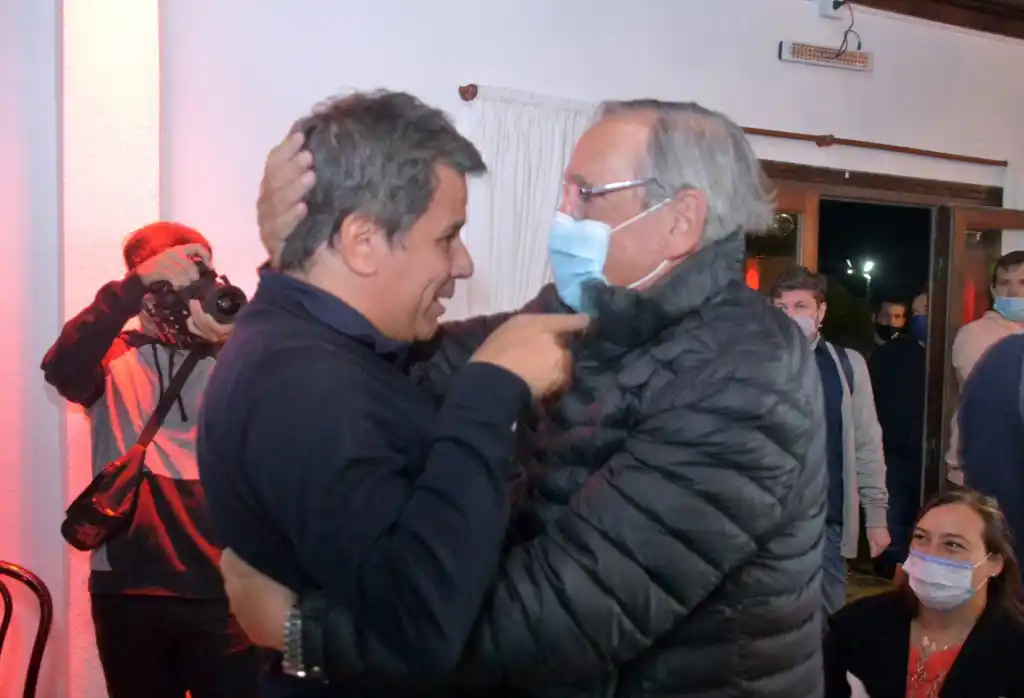 Con el Oído Agudo 