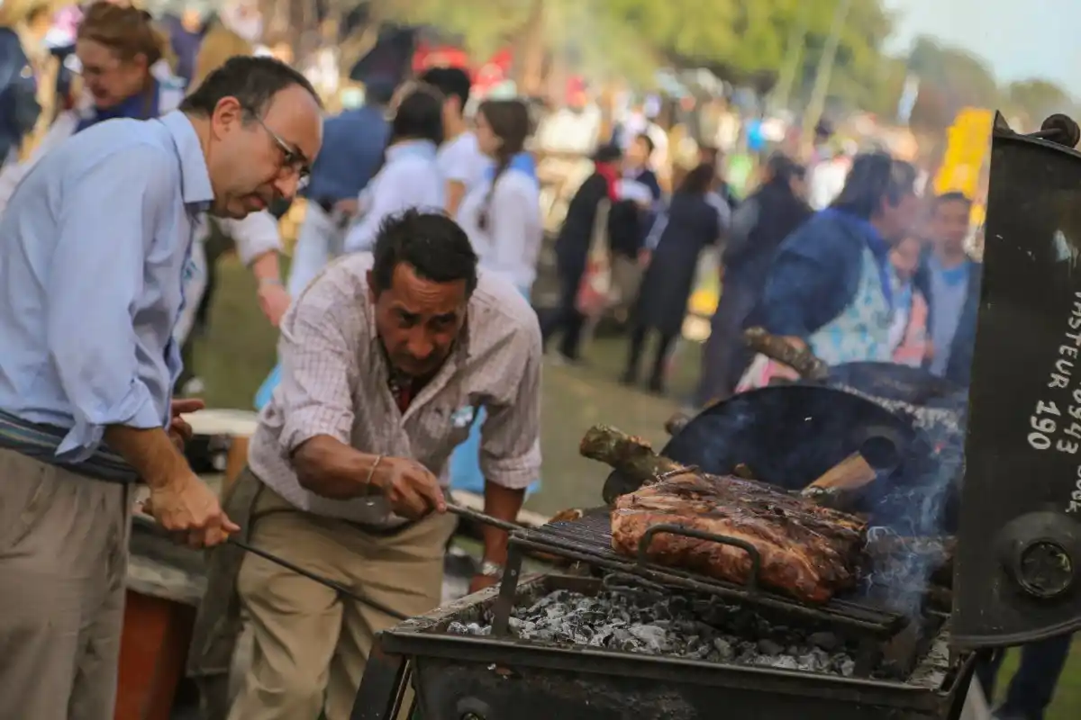 25 de Mayo: se realizará la capacitación obligatoria a los responsables de puestos de ventas de comidas