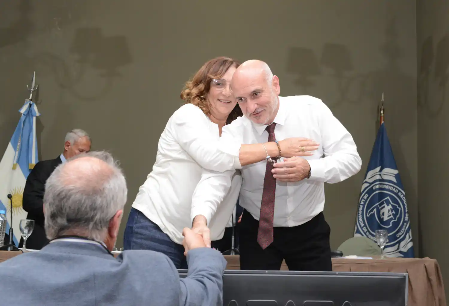 Aba y Spinello celebrando la victoria.