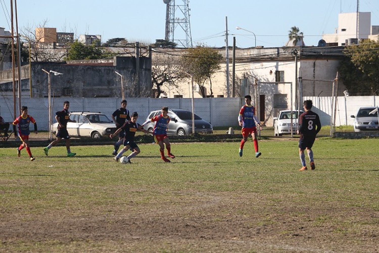 Juventud arrasó con Sarmiento de Chaco