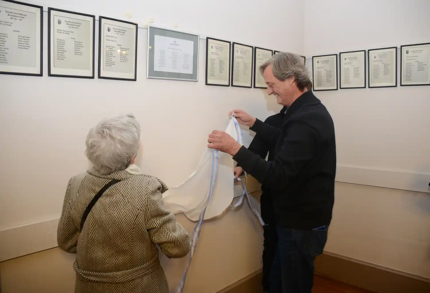 Crearon un espacio para conmemorar a los desaparecidos durante la dictadura en Tandil.