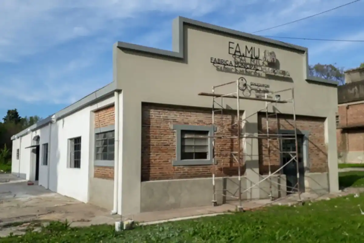Avanza la obra del galpón de la Fábrica Municipal Cooperativa