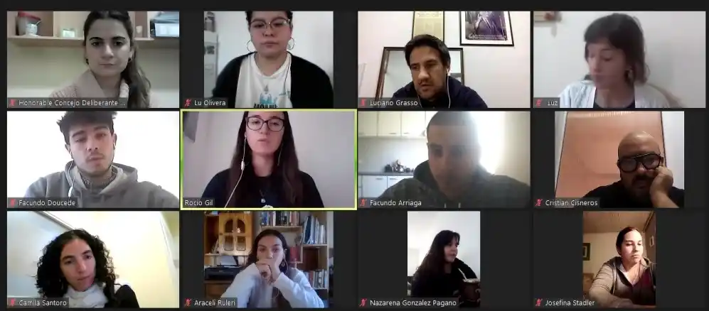 El Concejo escuchó el reclamo de universitarios por la implementación de las becas Tandil 