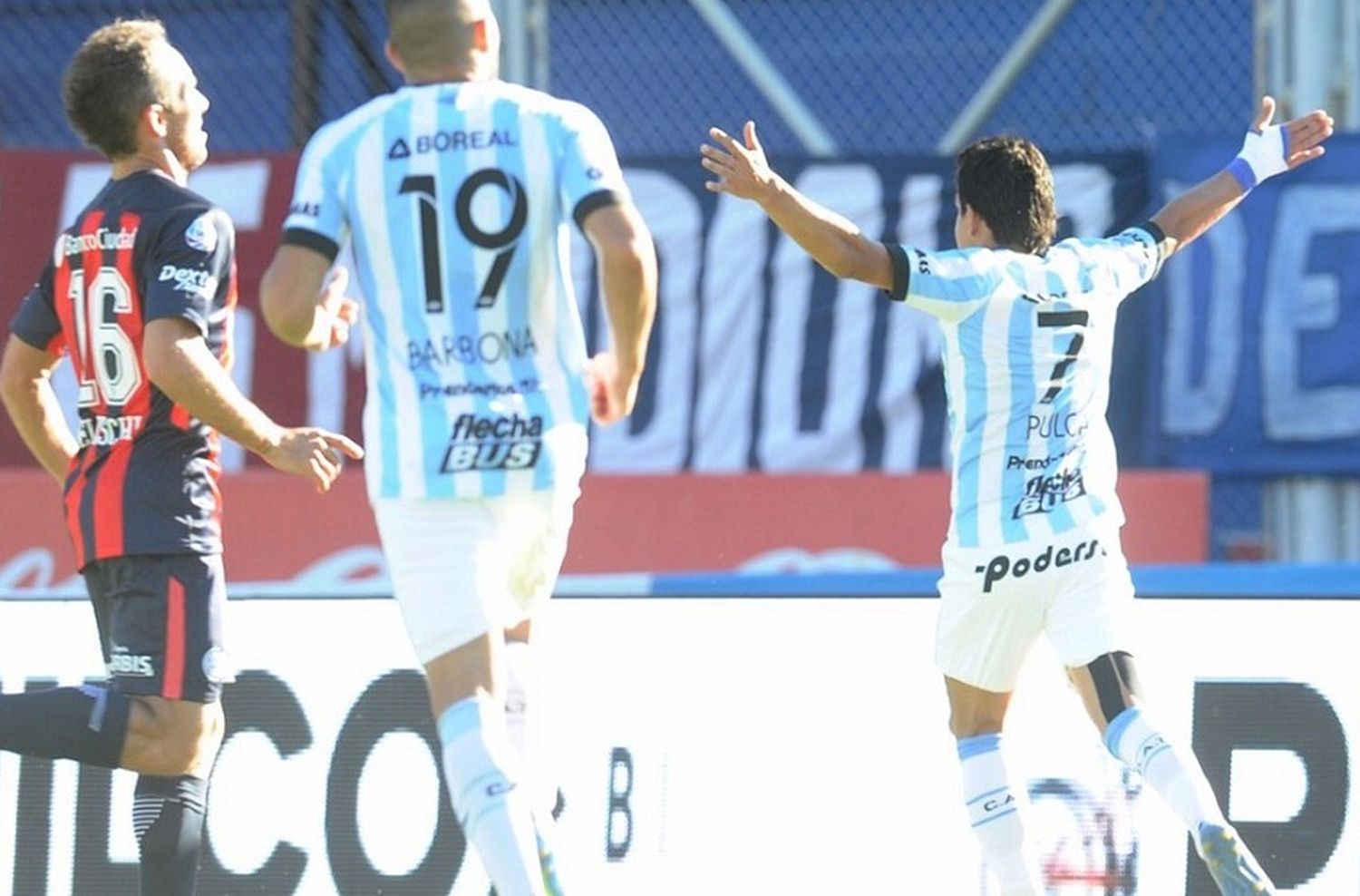 Atlético Tucumán se quedó con un triunfazo en el Nuevo Gasómetro